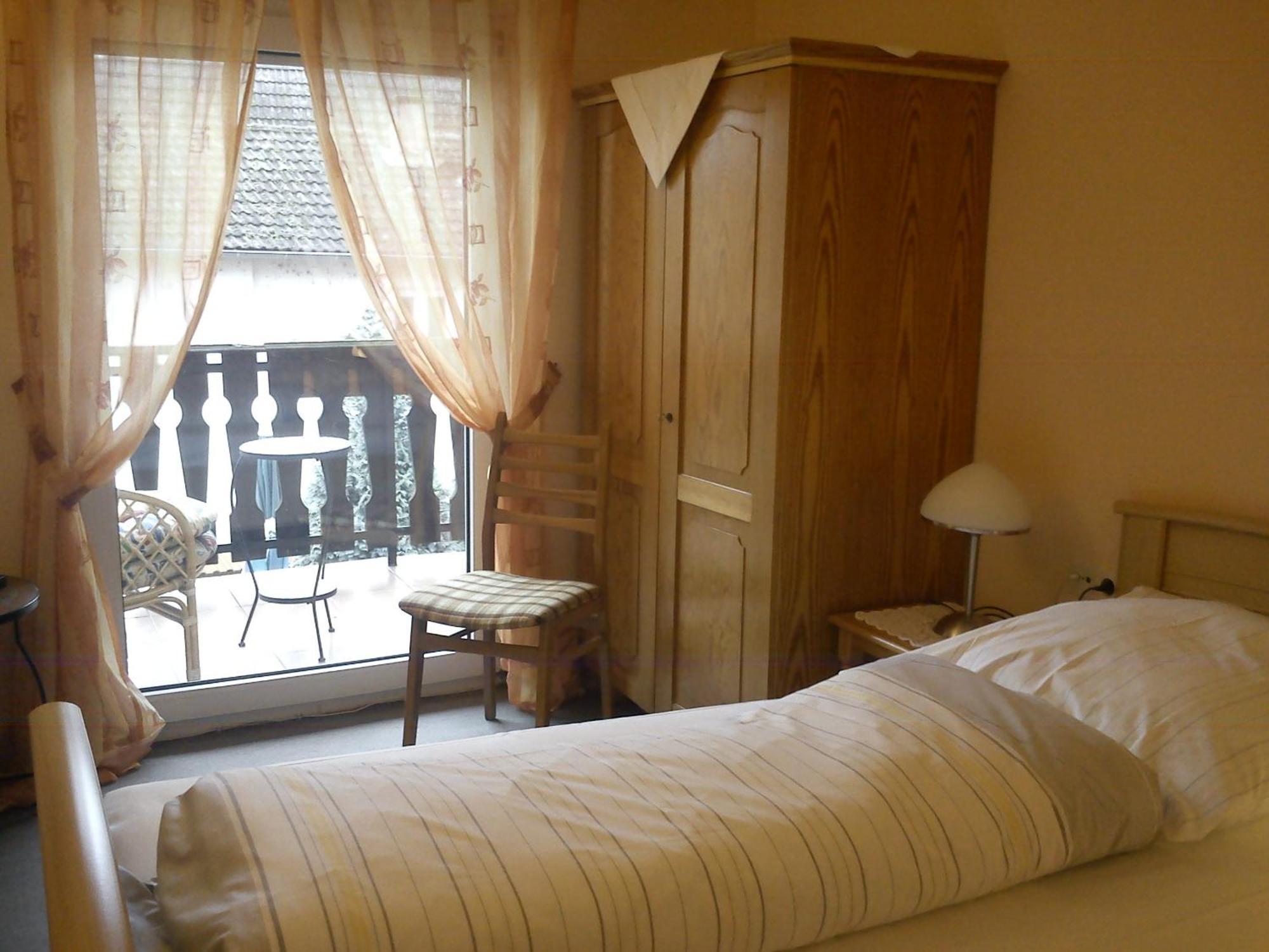 Hotel Zur Kueferschenke Nierstein Buitenkant foto