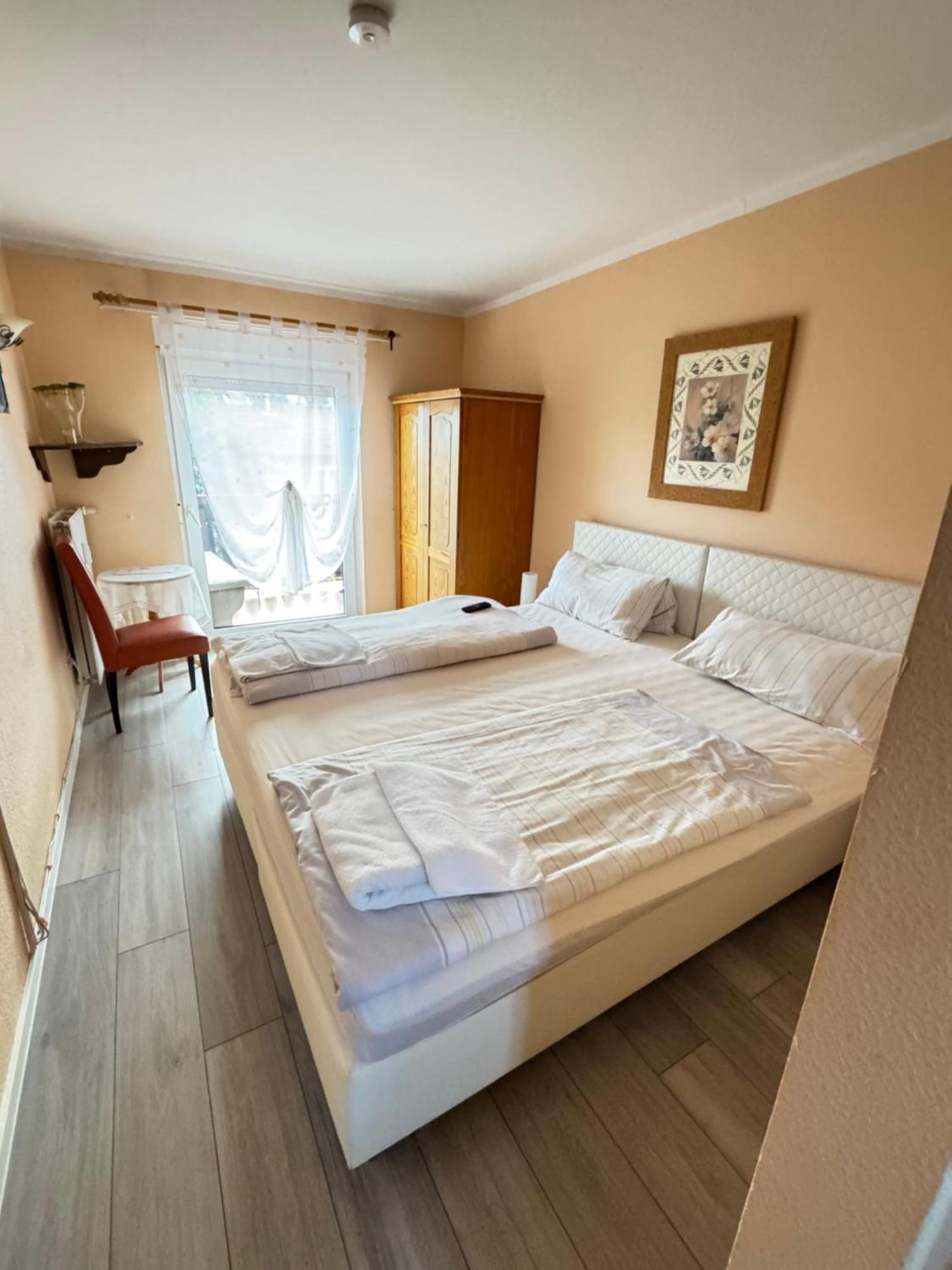 Hotel Zur Kueferschenke Nierstein Buitenkant foto